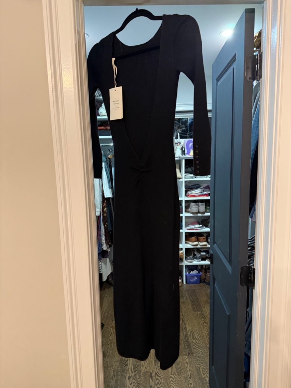 Sezane NWT Vivienne black deep v dress size small - Picture 2 of 4